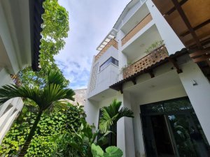 Giảm 2 tỷ Villa 4 tầng Đặng Thùy Trâm BT, 208m2, 10x21m