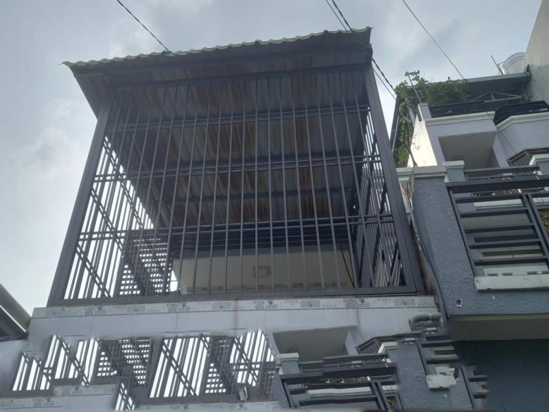 Giảm 350tr Nhà mặt tiền 2T Nguyễn Thị Thơi Q12, 30m2, 2.7x13m