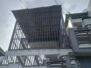 Giảm 350tr Nhà mặt tiền 2T Nguyễn Thị Thơi Q12, 30m2, 2.7x13m