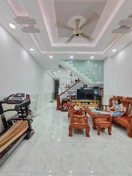 Giảm 300tr Nhà 3 tầng mặt tiền Thạnh Lộc 41 Q12, 134m2, 5x27m