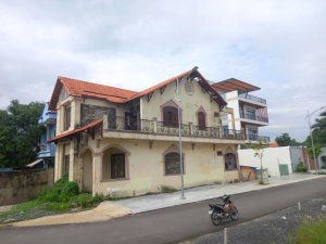 Giảm 1.5tỷ! Villa 2T view sông 198m2, hậu nở, Đ.8m Quốc Lộ 13 TĐ
