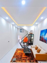 Giảm 900tr Nhà mặt tiền 2T nở hậu Đ. 27 GV, 50m2, 4x14m