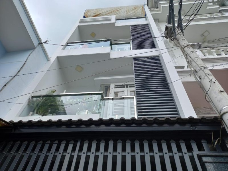Nhà vuông 4 tầng Nguyễn Duy Cung GV, 62m2, 4x16m