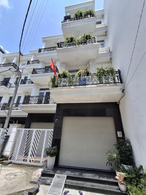 nhà mới Vuông 4T 62m2, Đ.5m Tô Ngọc Vân Q12