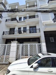 mới xây Vuông 4 tầng 82m2, Đ.5m Tô Ngọc Vân Q12