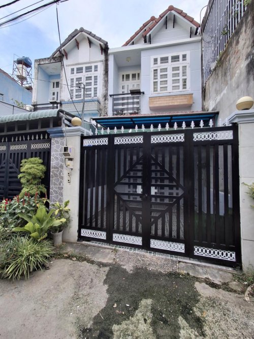 Nhà Vuông 2T Thạnh Xuân 52 Q12, 63m2, 4x16m chỉ 3.x tỷ