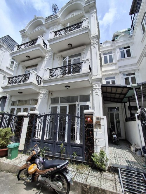 Nhà Vuông 4T 60m2, Đ.6m Hà Huy Giáp Q12