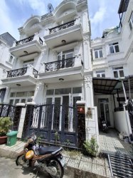 Nhà Vuông 4T 60m2, Đ.6m Hà Huy Giáp Q12