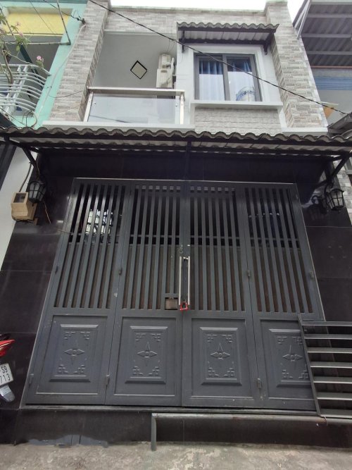 Giảm 100tr! Nhà Vuông 2 tầng 43m2, Vuông, Đ.4m Đường số 51 GV