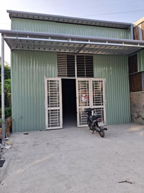 cần cho thuê xưởng An Phú Đông Q12, 200m2, 6.3x32m chỉ 12tr