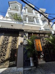 Giảm 500tr! Nhà Vuông 5 tầng 55m2, Đ.4m Phạm Văn Chiêu GV