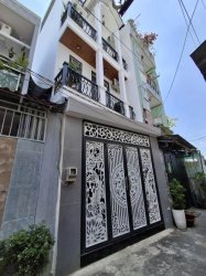 Nhà Vuông 4 tầng 47m2, Đ.3m Phạm Văn Chiêu GV