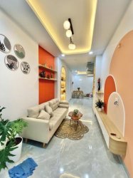 mới xây 2T + Sân vườn 32m2 Phạm Văn Đồng QV