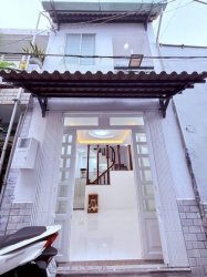 Giảm 300tr! Nhà Vuông 2 tầng 27m2 Nguyễn Văn Khối QV