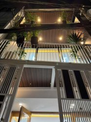 nhà mới 3T, Vuông, 32m2 Phan Xích Long PN