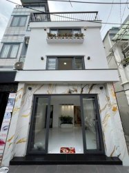 mới xây lô góc 3T hẻm XH 25m2 Cô Giang Phú Nhuận