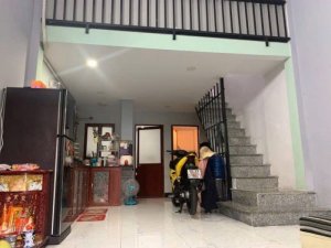 giảm mạnh 300tr! Nhà Vuông sổ hồng riêng 2 tầng HXT 67m2 Phan Huy Ích Gò Vấp