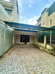 Nhà MT sổ hồng riêng Vuông Full thổ HXH né 339m2 Thạnh Lộc 48 Quận 12