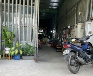 Nhà xưởng sổ hồng riêng hậu nở HXH né 317m2 Thạnh Xuân 13 Quận 12