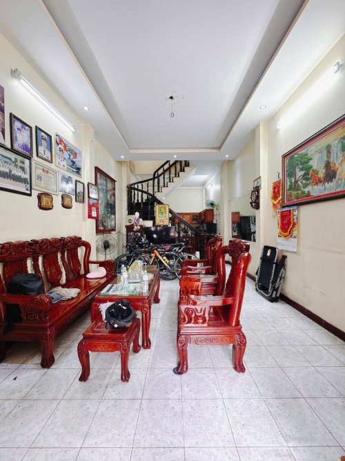 Nhà sổ hồng riêng 2T hẻm xe hơi 207m2, Vuông Lê Thị Hoa TP.Thủ Đức