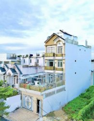 Nhà Vuông sổ hồng riêng 4T HXH né 168m2 Hà Huy Giáp Quận 12