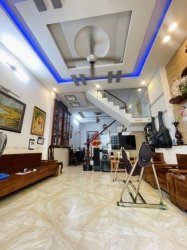Nhà Vuông SHR 4T 126m2 Thạnh Xuân 1 Quận 12