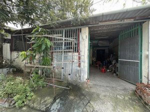 Nhà nở hậu SHR HXH 204m2 Thới Tứ 1 Hóc Môn