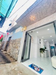 Nhà SHR 2 tầng 40m ra mặt tiền 23m2 Phan Văn Trị Bình Thạnh