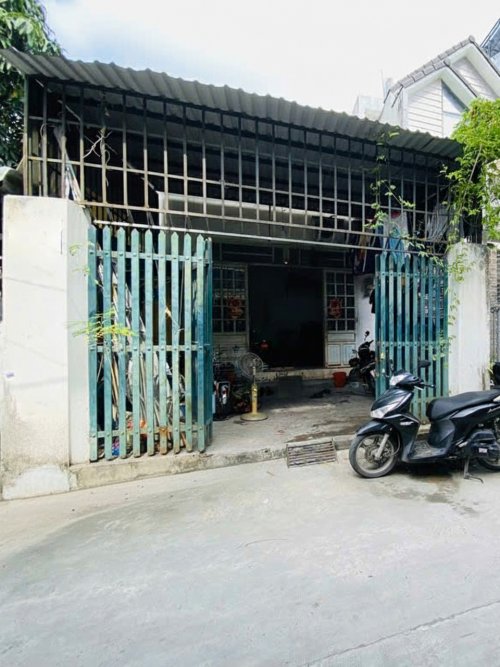 Nhà Vuông sổ hồng riêng hẻm xe hơi 115m2 Đường Số 32 Thủ Đức