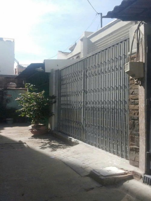 L1664 Giảm 300tr! gần chợ Xóm Mới GV, sổ hồng riêng, nở hậu, 2 tầng, 4.3x15m, 4.x tỷ