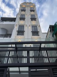 L1779 sát ĐH Văn Lang Gò Vấp, 65tr/TH, SHR, 5 tầng, 4.5x17m, 12.x tỷ