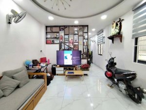 O1870 gần cầu Băng Ky Bình Thạnh, sổ hồng riêng, Vuông, 2T, 4.2x14m, 7.x tỷ