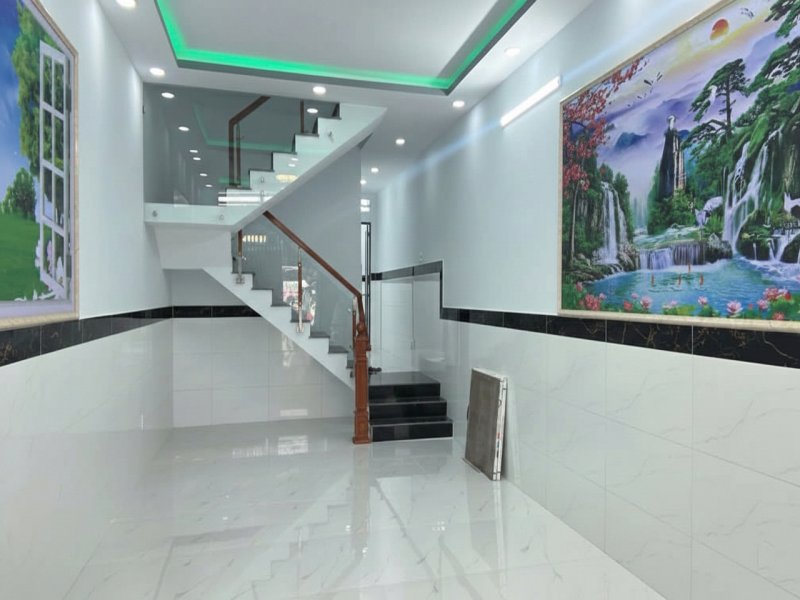 H1962 nhà mặt tiền Hiệp Thành 13 Q12, sổ hồng riêng, Vuông, 2T, 4x16m, 9.x tỷ