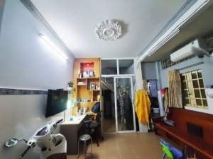 O2074 nhà Nguyễn Kiệm GV, SHR, 2 MT, 3T, 4x7m, 3.x tỷ