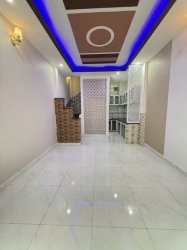 D2075 nhà Nguyễn Văn Nghi GV, sổ hồng riêng, Vuông, 3 tầng, 3.x tỷ