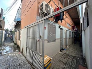 D2081 nhà trọ 4P Đông Hưng Thuận 5 Q12, sổ hồng riêng, Vuông, 5x14m, 4.x tỷ