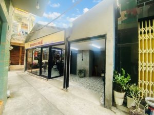 K2114 nhà 1/ CMT8 Quận 3, sổ hồng riêng, lô góc, 3.5x9m, 3.x tỷ