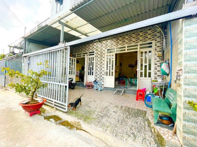 D2207 | NHÀ 3 tầng - SÂN ĐỖ OTO RIÊNG