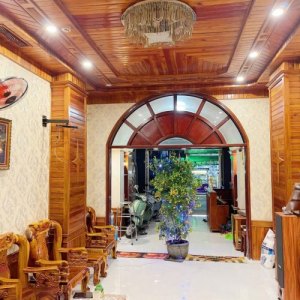 H2225 giá tốt HƠN HẺM - mặt tiền 7 TẦNG