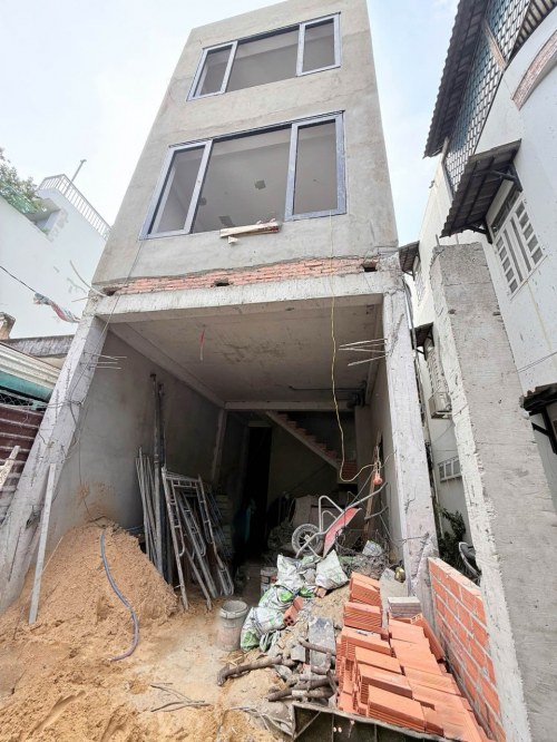 D2266 CHỦ NGỘP CẦN RA GẤP TÒA NHÀ 15 PHÒNG - GIAO ngay