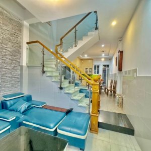 O2277 - SIÊU PHẨM 3 tầng sát CV LÀNG HOA