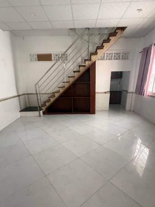 D2308 Nhà mặt tiền DT khủng 4x30m nở hậu 6m Lê Đức Thọ