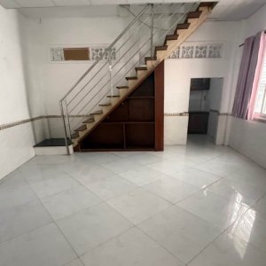 D2308 Nhà mặt tiền DT khủng 4x30m nở hậu 6m Lê Đức Thọ