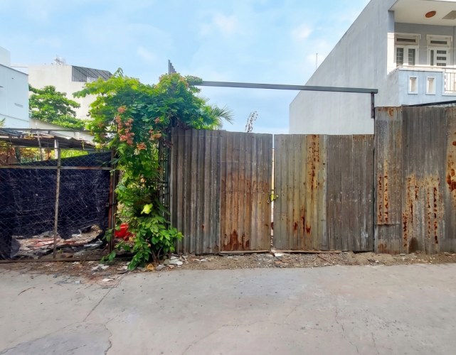 O2307 Đất lớn phân lô 12.5x35m Lê Đức Thọ P13 vị trí vàng