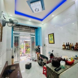 [O2390*] Cần tiền cần bán nhà 1/ Lê Đức Thọ, 102m2 vuông vức