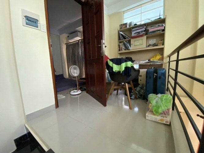 T2429* SHR HOÀN CÔNG 6 tầng - SẴN SÀNG công chứng!