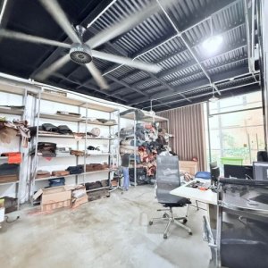 [T2447*] Nhà thu nhập 14tr/Tr.Học gần ĐH Văn Lang, đất hậu nở lộc. giá hấp dẫn 9.x tỷ