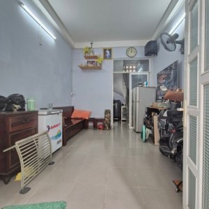 [H2458] Nhà 2T Trần Bình Trọng gần ĐH Văn Lang sửa mới tinh, 3.x tỷ