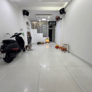 [L2479] Nhà Bình Thạnh 71m2 nở hậu, HXH thông, 12.x tỷ