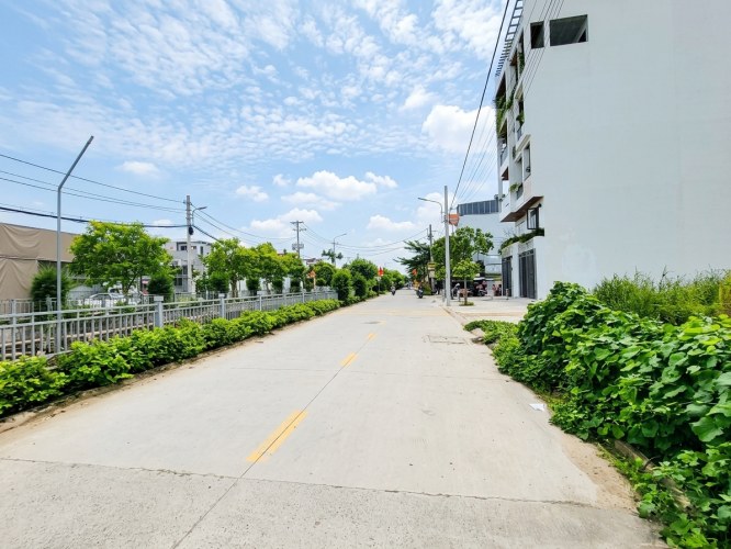 [KH012*] Khuôn đất xây CHDV 5T mặt tiền Thạnh Lộc 37, giá 8.x tỷ